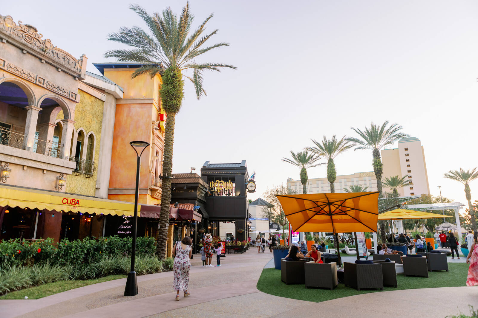 Orlando em Família: POINTE ORLANDO - O SHOPPING DIFERENTE EM ORLANDO